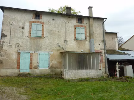 vente maison 9 pièces 215 m² lathus-saint-rémy (86390)