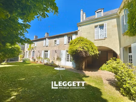 maison 7 pièce(s)  monts-sur-guesnes