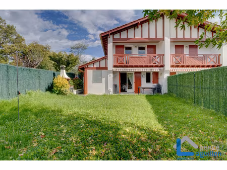 maison 3 pieces en copropriete sur 3 niveaux avec terrasse 