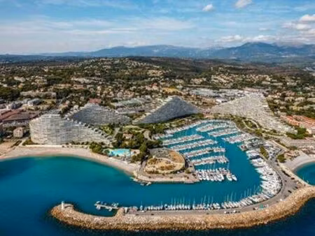 hôtel de luxe de 26 pièces en vente villeneuve-loubet  provence-alpes-côte d'azur