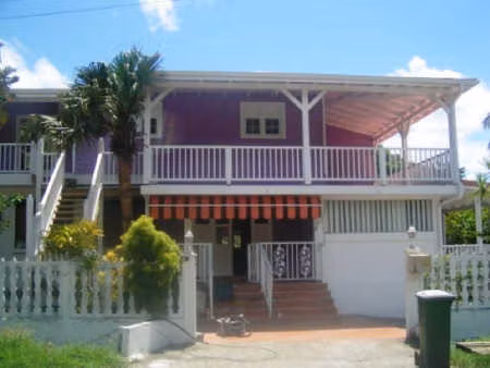 appartement t4 case-pilote à louer