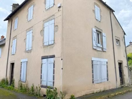 location appartement 2 pièces 48 m² à saint-gervais-d’auvergne (63390)