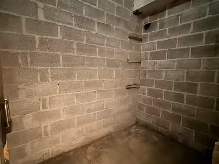 location de cave - boulevard de paris