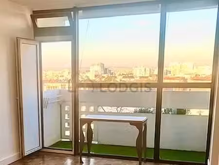 appartement 1 chambre meublé avec terrasse  ascenseur et concierge