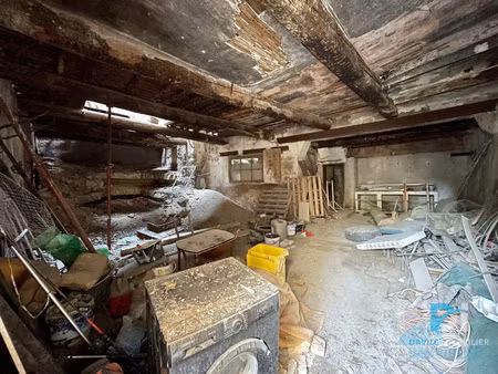 perle à réinventer: remise en pierre au centre de bessan