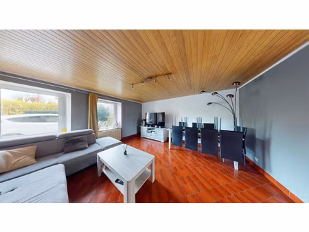 bel immeuble de deux appartements à sévenans