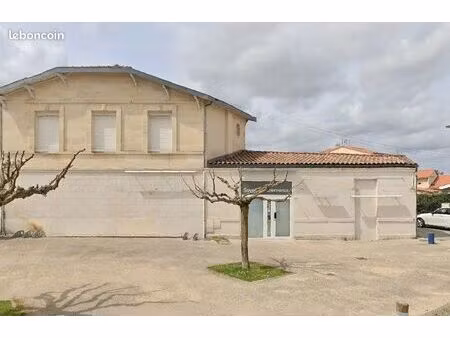 immeuble 4 pièces 222 m²