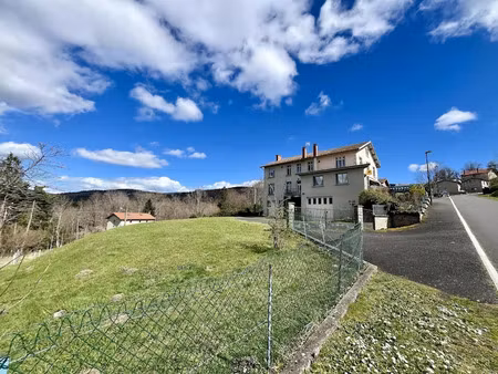 vente immeuble 12 pièces 700 m² à le brugeron (63880)  200 000 €