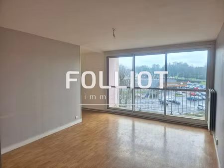 a louer appartement 50000 saint-lô proche commerces 1 chambre 50.20 m²