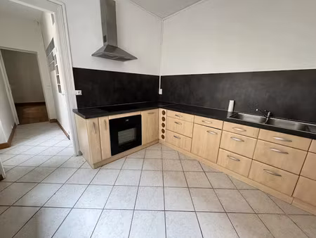 location appartement 1 pièce 34 m² à saint-quentin (02100)  480 €
