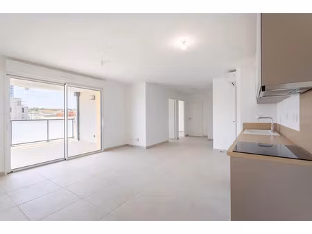 vente appartement 3 pièces 65 m² sauvian (34410)