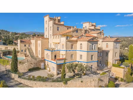 vente appartement 4 pièces 115 m² tourrettes (83440)