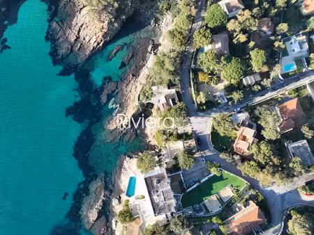 superbe emplacement avec vue mer !