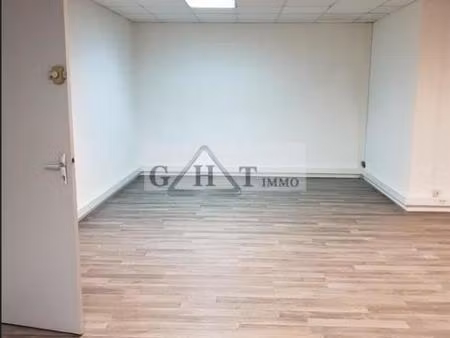 a louer neuilly sur marne bureaux 70m2
