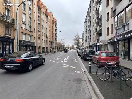 boutique 85 m² colombes