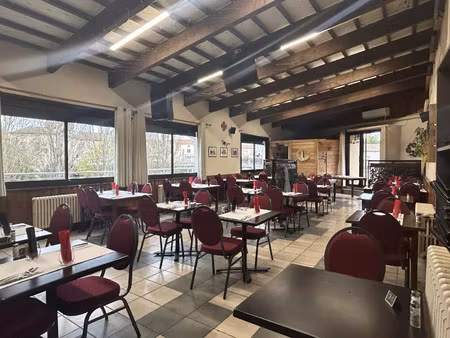 vente commerce 204 m² belpech (11420)
