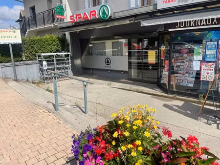 location commerce 462 m² à saint-pierre-en-faucigny (74800)