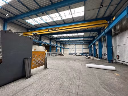 vente local industriel 5000 m² beuvry-la-forêt (59310)