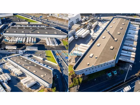 location local industriel 2420 m² à la courneuve (93120)