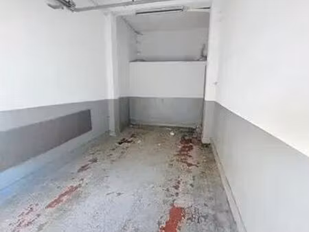 box de garage de +/- 19 m²