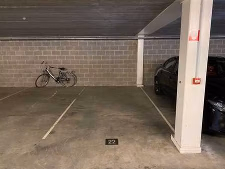 parking/boxe de garage