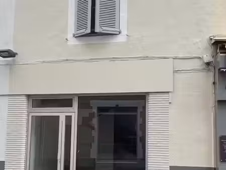 location local commercial aire-sur-l'adour 40800 - - surface privée
