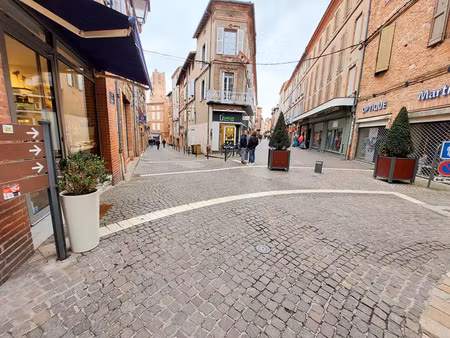 vente local commercial 185m2 albi 81000 - 300000 € - surface privée