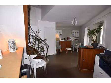 vente locaux professionnels à cosne-cours-sur-loire (58200)  130 000 €