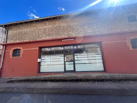 location locaux professionnels 5 pièces 140 m² à villefranche-de-rouergue (12200)  950 €