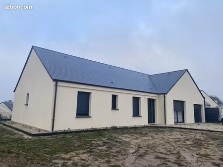 maison 4 pièces 85 m²
