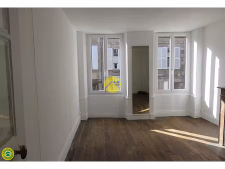 vente maison 7 pièces 155 m² dun-le-palestel (23800)
