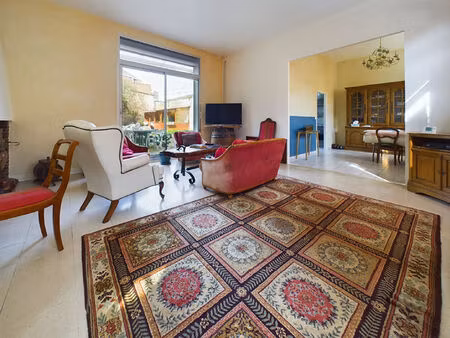 elbeuf : maison f7 (159 m²) à vendre