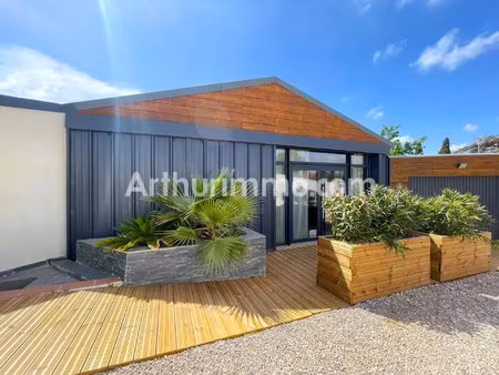lespignan/ fleury propriete et gite  terrain 7000m²