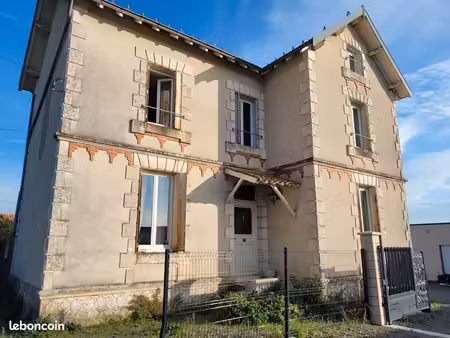 maison 4 pièces 122 m²