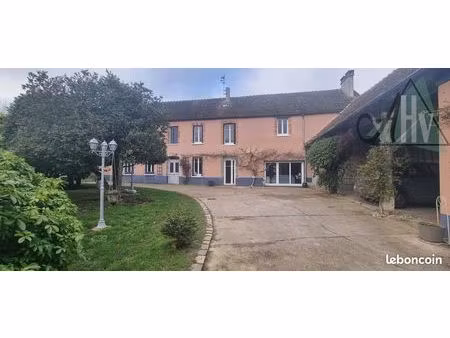 propriété 10 pièces 350 m²