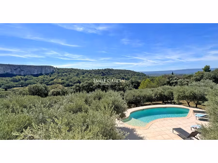 maison de luxe à vendre à lioux
