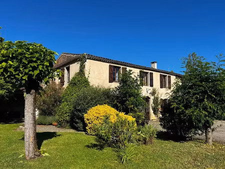 vente maison 5 pièces 302 m² à plaisance (32160)  375 000 €