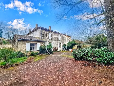 vente maison 9 pièces 178.57 m² à port-sainte-foy-et-ponchapt (33220)  250 000 €