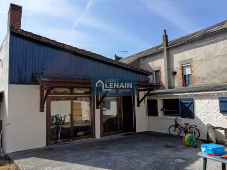maison avec belle capacite et avec locatif