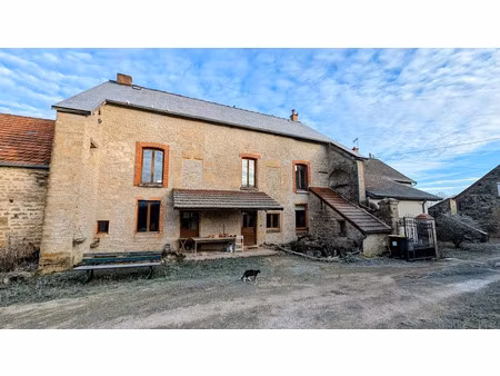 vente maison 11 pièces 330 m² à sennevoy-le-bas (89160)  220 000 €