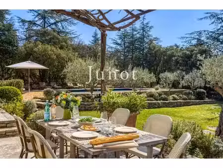 maison de campagne de luxe de 6 pièces en location gordes  provence-alpes-côte d'azur