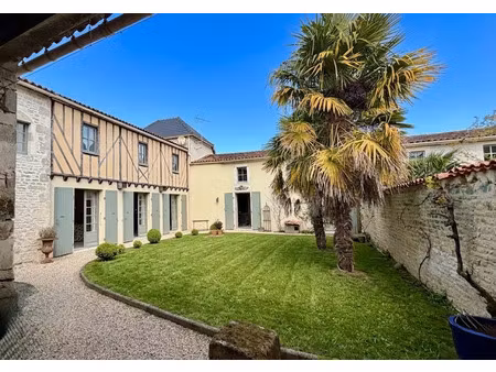 vente maison 6 pièces 220 m² haimps (17160)
