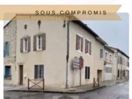 maison/immeuble 100m2  2 lots à rénover à labastide-d'anjou