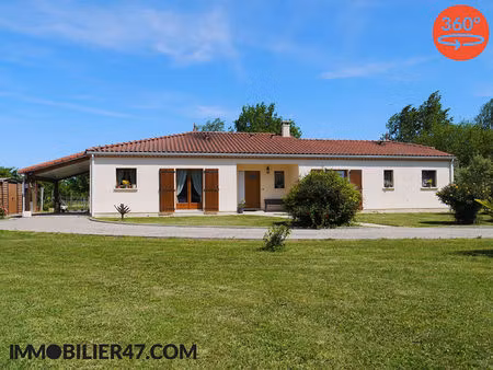 villa de plain pied avec piscine