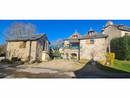 maison de campagne en pierre