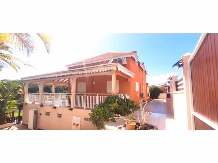 vente maison 7 pièces 250 m² sainte-anne (97180)