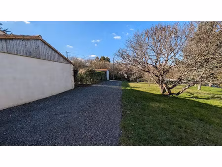 vente terrain à niort (79000)  95 000 €