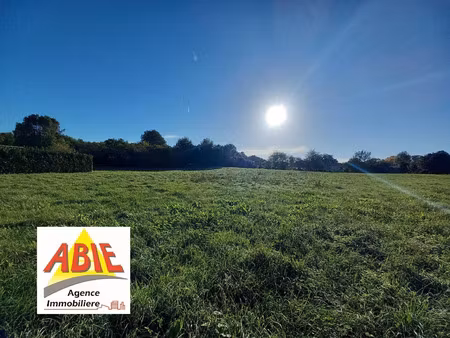 vente terrain 6090 m² saint-pompain (79160)