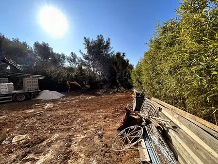 terrain à bâtir - bandol la peyrière.