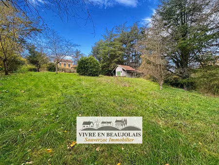 terrain constructible de 1631m2